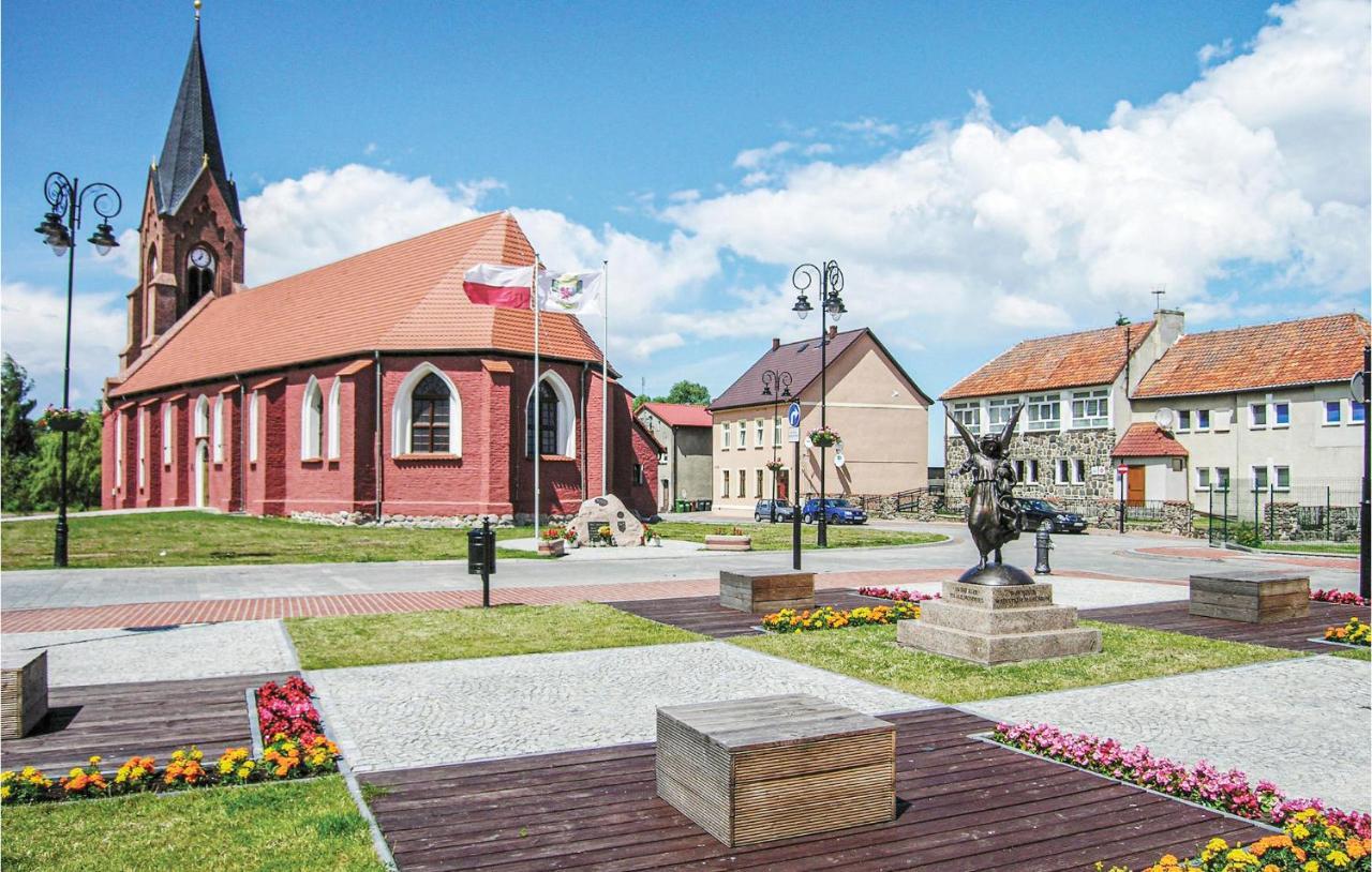 Lovely Home In Nowe Warpno With House Sea View Zewnętrze zdjęcie