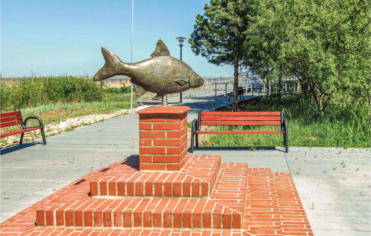 Lovely Home In Nowe Warpno With House Sea View Zewnętrze zdjęcie