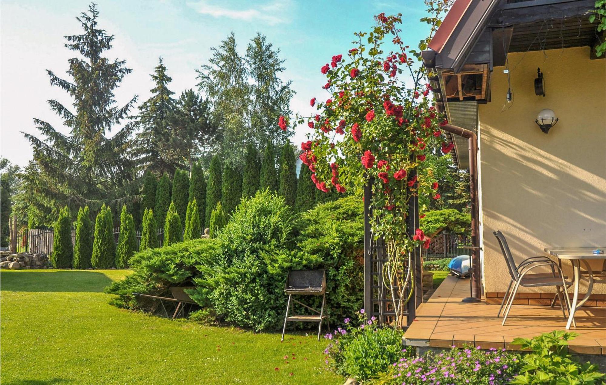 Lovely Home In Nowe Warpno With House Sea View Zewnętrze zdjęcie